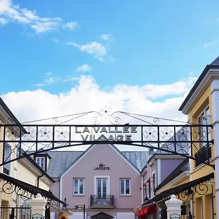 Apartment Cartier Disneyland Paris - Rentaway Serris